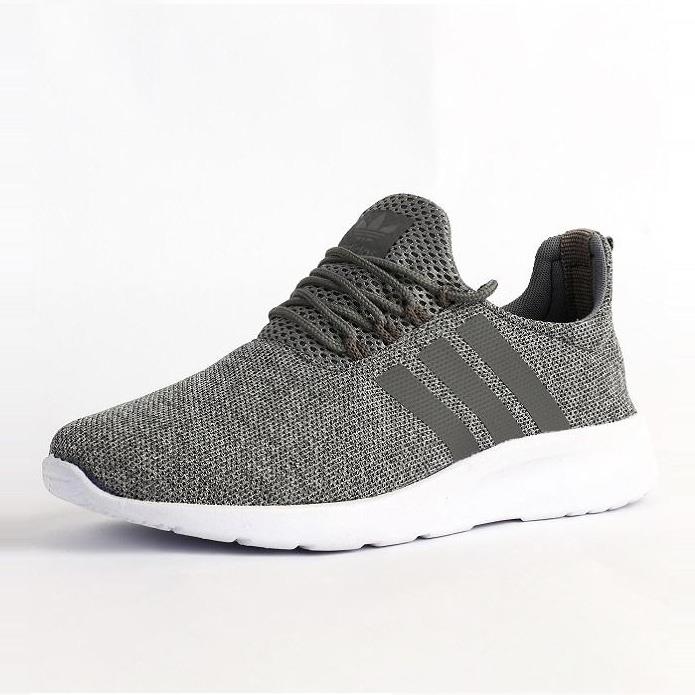 کفش ورزشی مردانه سه خط مشکی مدل rzai 